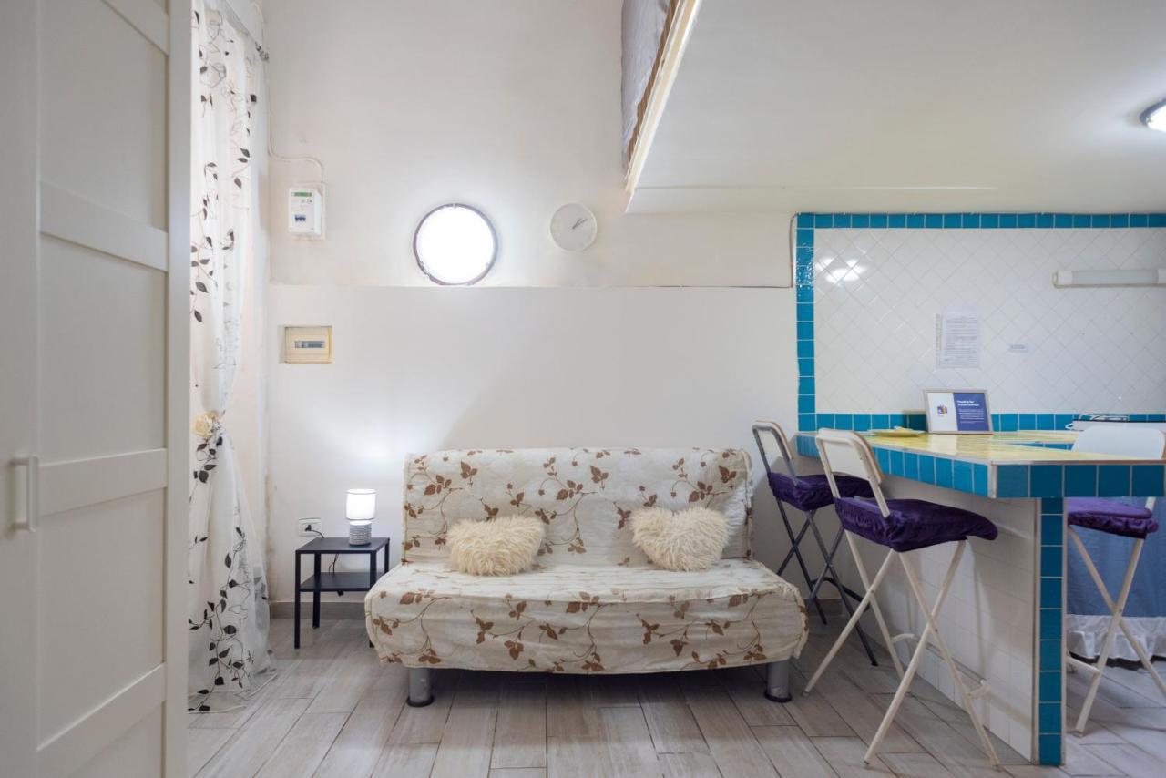 Appartamento Alfred House - Casa Donna Assunta Napoli Esterno foto
